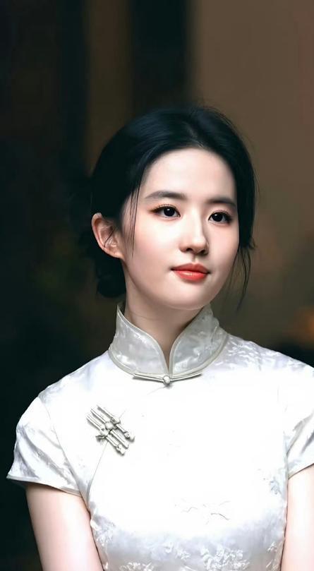 中曝光真面目赵立坚的看法让人深思AG真人国际游戏刘亦菲在香港大火(图15)